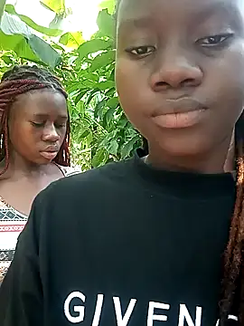 Snapshot of Black_juicy24 chatting on January 20, 2025, 9:46 am Black juicy24 online show from January 20, 2025, 9:46 am