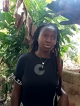 Snapshot of Black_juicy24 chatting on January 31, 2025, 5:19 am Black juicy24 online show from January 31, 2025, 5:19 am
