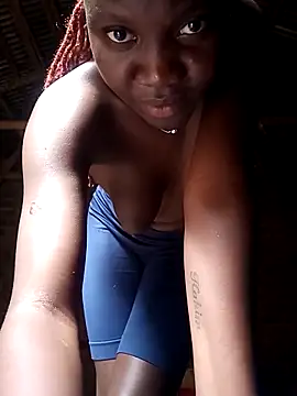 Black juicy24 online show from November 7, 2025, 10:15 am