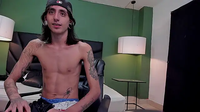 Matthew Dixonn online show from January 20, 2025, 1:18 am