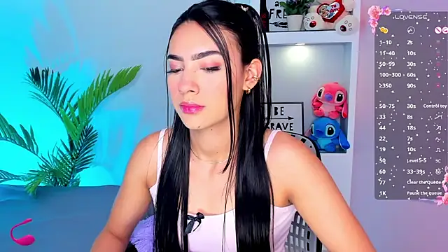 IsaValencia online show from January 19, 2025, 6:43 pm