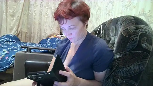MilodyXXLoves online show from October 10, 2025, 3:11 pm