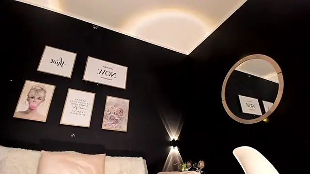 Hanna fost online show from January 27, 2025, 6:41 pm