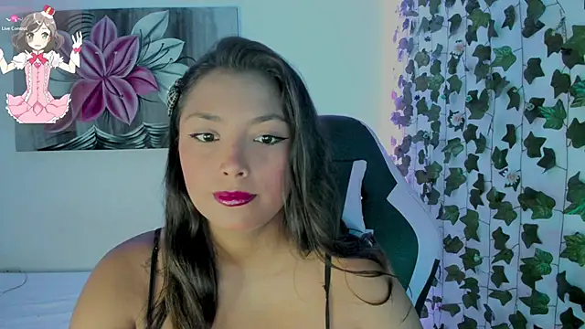 Snapshot of daren_paulina chatting on December 13, 2024, 3:54 pm daren paulina online show from December 13, 2024, 3:54 pm