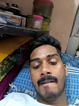 arppyyyxx online show from October 19, 2025, 5:46 pm