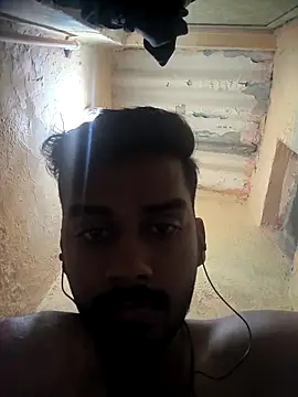 arppyyyxx online show from December 17, 2025, 9:43 pm