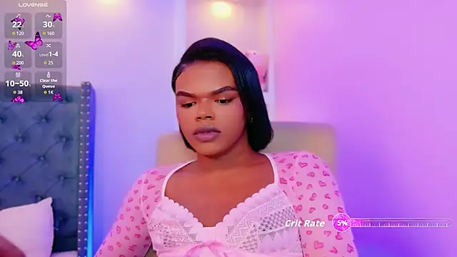 CamiEstrada online show from September 18, 2025, 3:25 pm