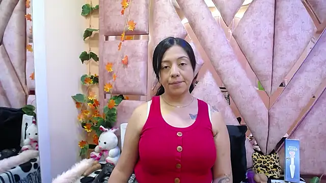 Snapshot of slut_anal_ chatting on October 24, 2025, 8:16 pm slut anal  online show from October 24, 2025, 8:16 pm