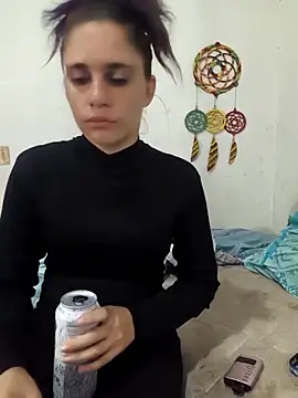 Scarlett-Leh online show from November 1, 2025, 6:43 pm