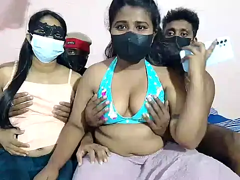 Snapshot of princesslesbi chatting on February 12, 2025, 6:09 pm princesslesbi online show from February 12, 2025, 6:09 pm