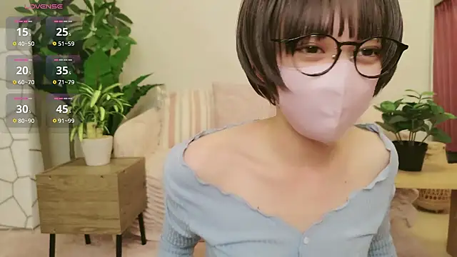 Snapshot of cohaku_329 chatting on March 6, 2025, 3:24 pm cohaku 329 online show from March 6, 2025, 3:24 pm