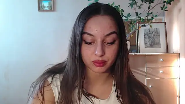 courtneyPerfect online show from January 27, 2025, 10:49 am