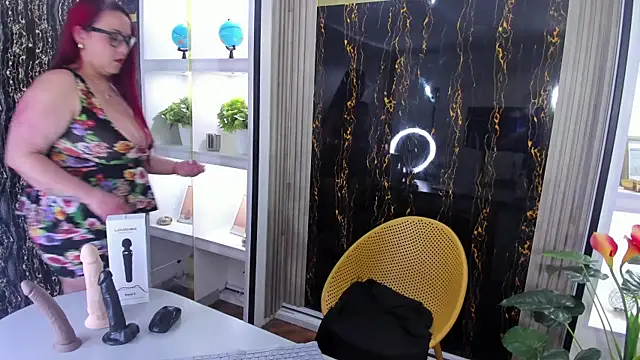 Snapshot of MirandaRossi chatting on February 19, 2025, 2:23 am MirandaRossi online show from February 19, 2025, 2:23 am