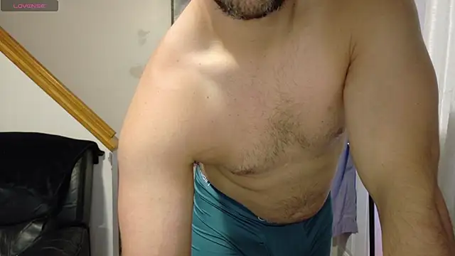 Snapshot of Thekodyy chatting on September 11, 2025, 12:11 am Thekodyy online show from September 11, 2025, 12:11 am