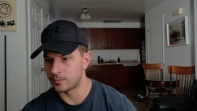 Snapshot of Thekodyy chatting on October 8, 2025, 12:47 pm Thekodyy online show from October 8, 2025, 12:47 pm