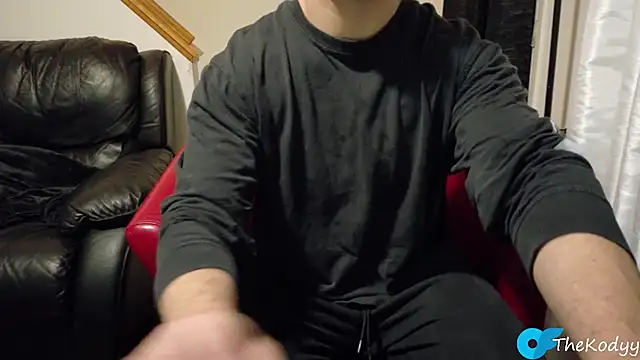 Snapshot of Thekodyy chatting on October 16, 2025, 8:26 am Thekodyy online show from October 16, 2025, 8:26 am