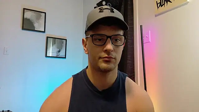 Snapshot of Thekodyy chatting on November 29, 2025, 4:21 pm Thekodyy online show from November 29, 2025, 4:21 pm