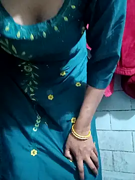 Snapshot of SAXYTannuja chatting on February 25, 2025, 3:42 am SAXYTannuja online show from February 25, 2025, 3:42 am