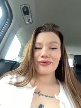 justmila online show from March 22, 2025, 11:11 am