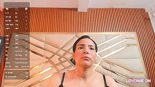 Sluttyandmature online show from January 24, 2025, 3:55 pm