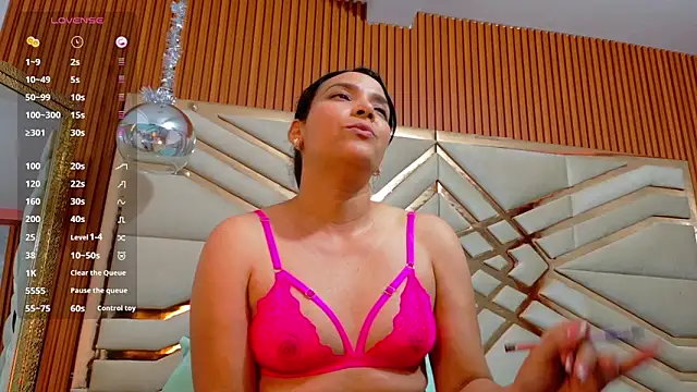 Sluttyandmature online show from March 7, 2026, 12:51 am