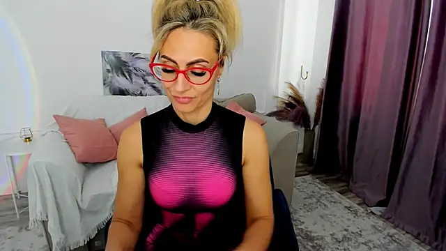 MuseOfStage online show from March 27, 2026, 11:10 am