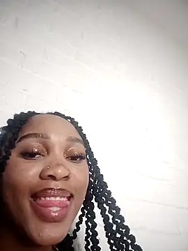 Shria107 online show from February 11, 2026, 10:59 pm