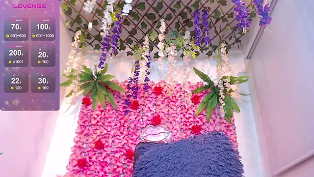 Snapshot of BLONDE_SEXYHOT chatting on February 7, 2026, 11:14 am BLONDE SEXYHOT online show from February 7, 2026, 11:14 am