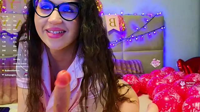 SweetScribe online show from March 10, 2025, 10:15 am