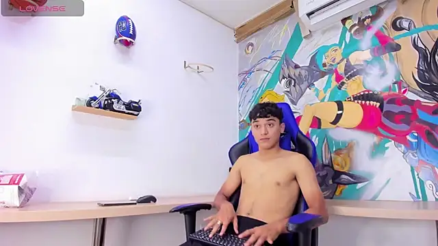 Snapshot of Austin_Cardieff chatting on January 9, 2025, 7:50 pm Austin Cardieff online show from January 9, 2025, 7:50 pm