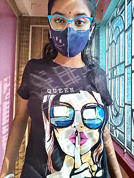 wild bong queen online show from November 10, 2025, 9:30 am