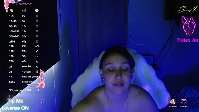 Skarlet Adams28 online show from September 18, 2025, 9:17 pm