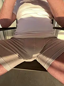 w12er online show from April 9, 2026, 4:45 pm