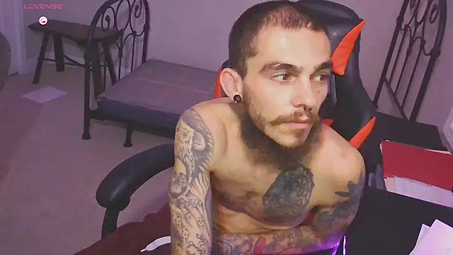 XMeF10 online show from February 10, 2025, 1:03 am