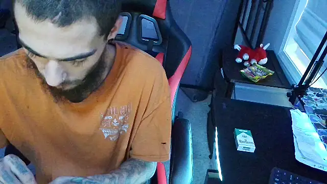 XMeF10 online show from February 13, 2025, 10:00 pm