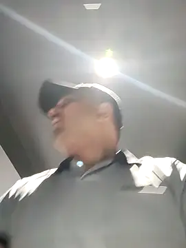 Akhil3290 online show from February 24, 2025, 4:26 pm