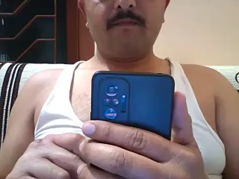 Snapshot of Akhil3290 chatting on March 23, 2026, 4:44 pm Akhil3290 online show from March 23, 2026, 4:44 pm