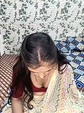 Snapshot of Dirty_couple_11 chatting on December 22, 2025, 8:33 am Dirty couple 11 online show from December 22, 2025, 8:33 am