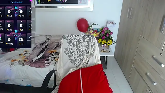 miajoseph  online show from February 13, 2025, 3:39 am