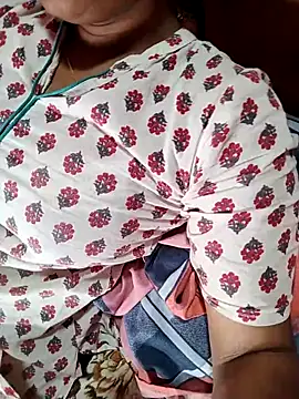 Shivani Mumbai85 online show from March 20, 2025, 5:15 pm