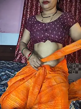 Shivani Mumbai85 online show from May 28, 2026, 5:32 pm