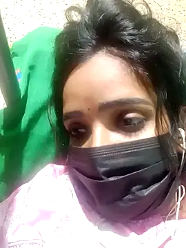 pinkys lady online show from December 24, 2024, 5:34 pm