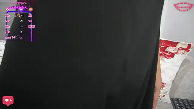 anahi  s online show from December 7, 2024, 6:48 pm