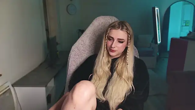 ce leste   online show from January 26, 2025, 5:13 pm