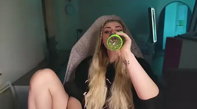 ce leste   online show from January 26, 2025, 8:23 pm