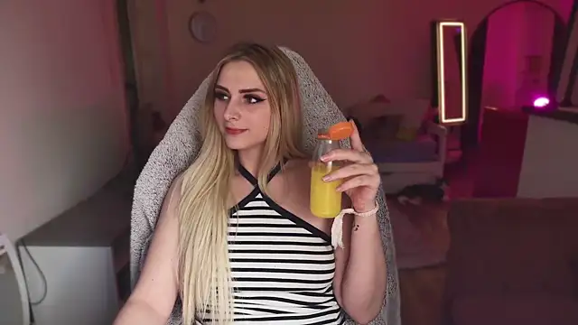 ce leste   online show from February 6, 2025, 5:19 pm