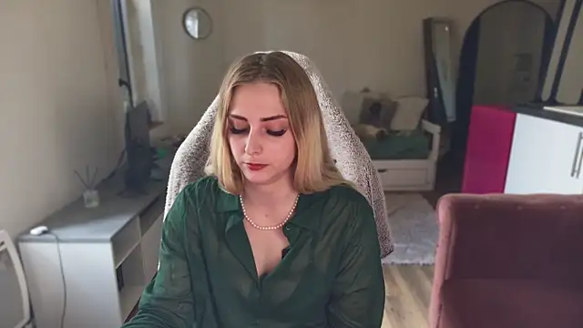 ce leste   online show from March 7, 2025, 11:29 am