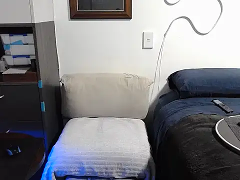 ChunkyMonkey007 online show from September 27, 2025, 10:42 am