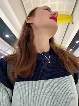 Dina Tease online show from January 7, 2025, 9:18 am