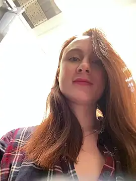 Dina Tease online show from March 10, 2025, 9:21 am